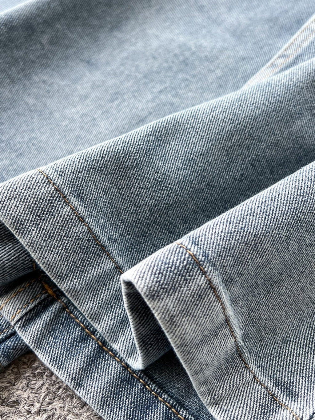 3f3fac0202f24b41a69a6d12ab101dba-Max