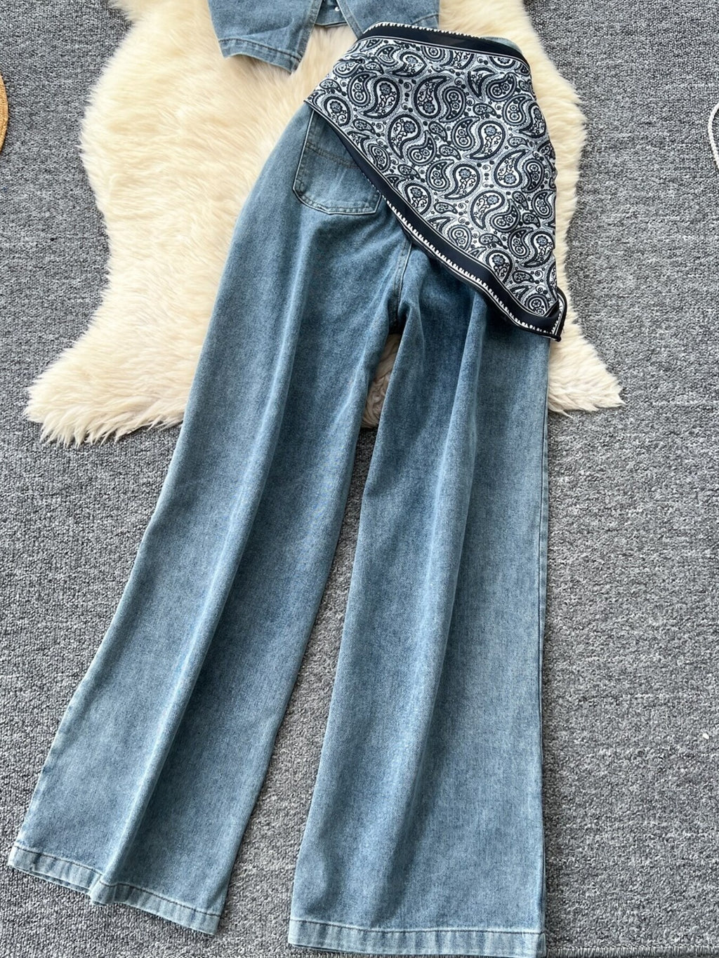 d44f237e474b4b47b0e4e362bd9a690b-Max